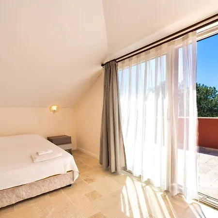 فيلة Luxury 4 Bedroom Villa With Pool غوجيك