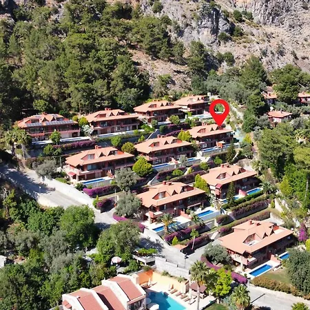 Luxury 4 Bedroom Villa With Pool فيلة